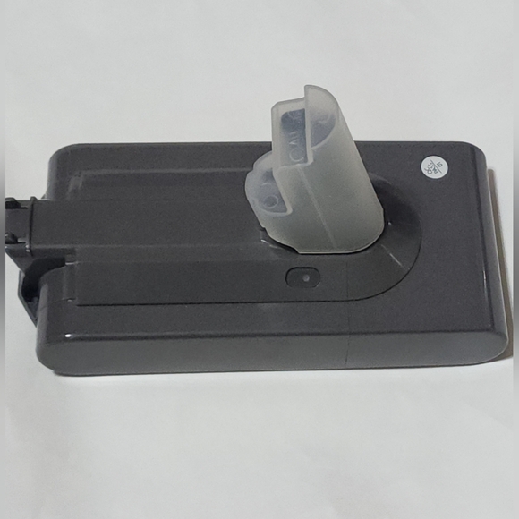 Replacement Battery for V11 voltage 25.2V 6000mAh Cordless Vacuum SCREW IN  New - Picture 15 of 15